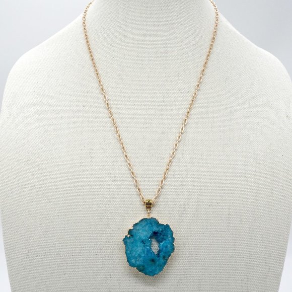 My Bead Emporium Jewelry - Necklace with genuine Quartz stone .